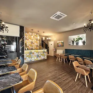 *** Hotel Giulietta Italy