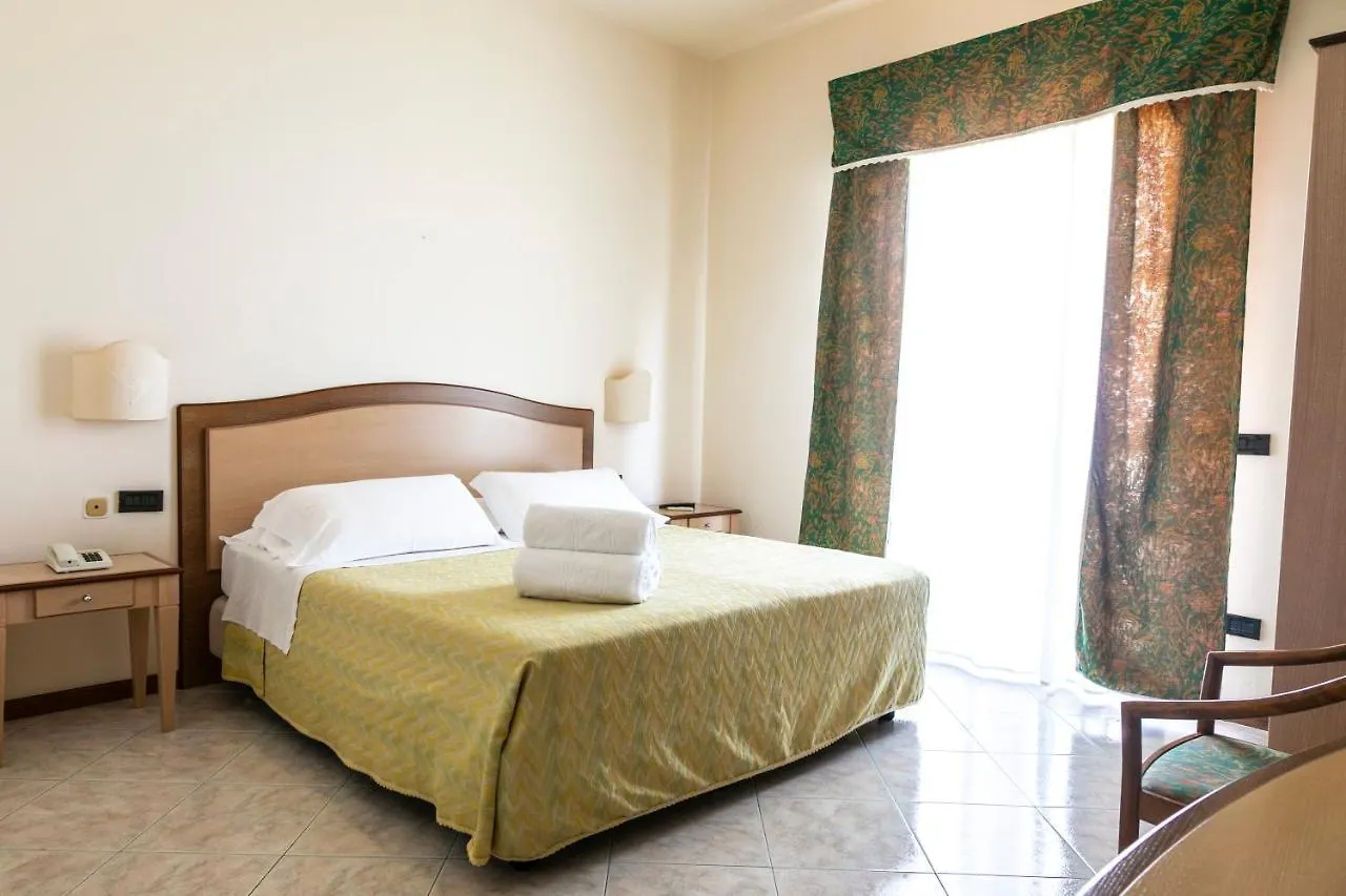 Hotel Za Maria Santo Stefano di Camastra